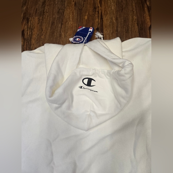 Ultimate Gaming Hoodie Champion M nwt $70 White Cool Students gamer graphics - Picture 8 of 16